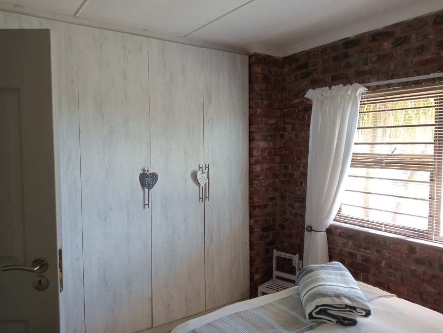 3 Bedroom Property for Sale in Campher Park Eastern Cape